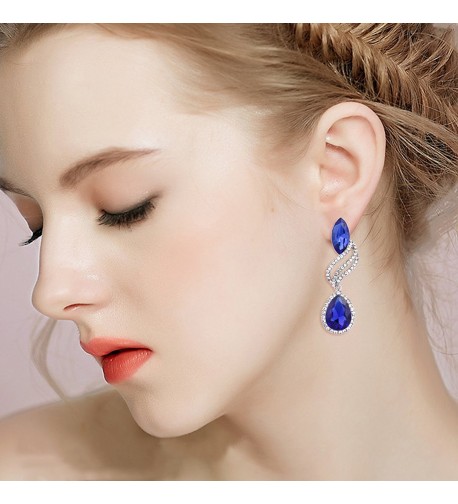  Women's Drop & Dangle Earrings