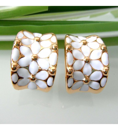  Women's Stud Earrings