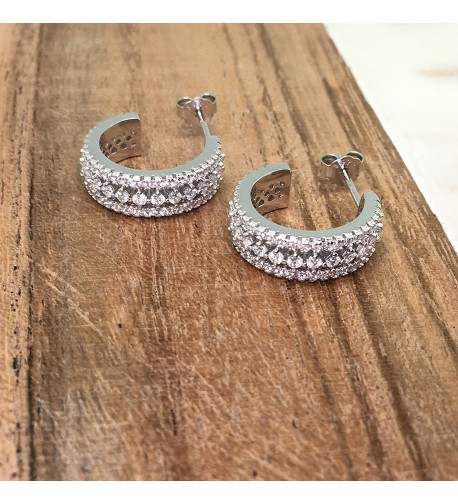  Women's Hoop Earrings