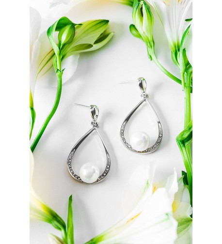  Women's Drop & Dangle Earrings