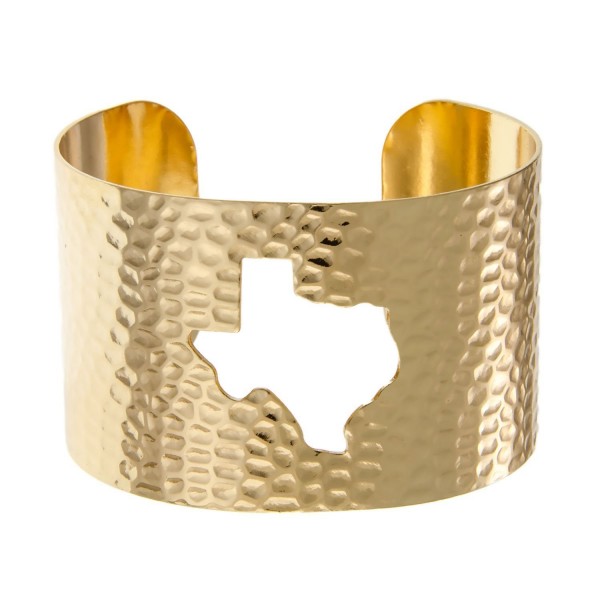 PammyJ State Goldtone Hammered Bracelet