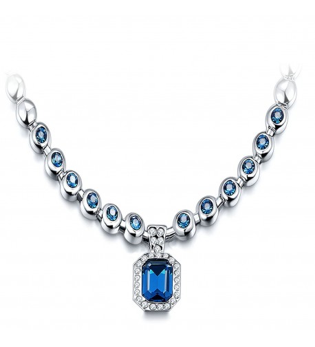 T400 Jewelers Necklace Swarovski Crystals