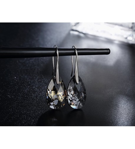  Women's Drop & Dangle Earrings